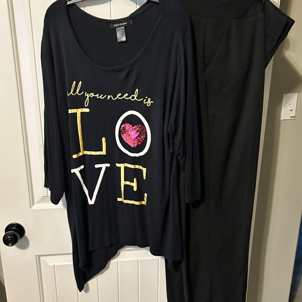 Black Love Graphic Top and Pants Set